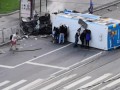 Смертельное ДТП с маршрутным такси на перекрестке Дмитрия Устинова и Шлиссельбургского проспекта